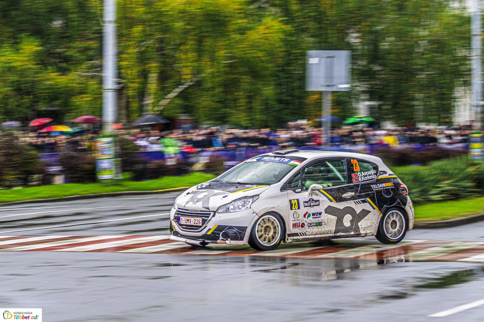 Benzingőz, gumicsikorgás... Ilyen volt a Nyíregyháza Rally EB
