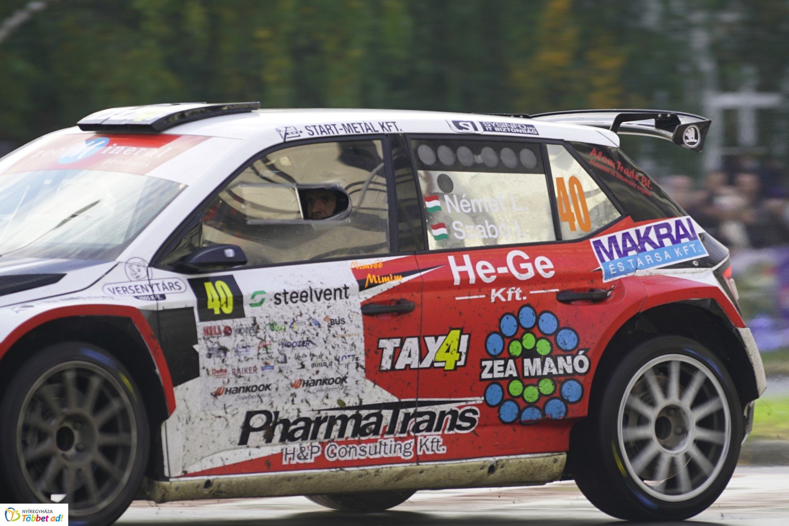 Benzingőz, gumicsikorgás... Ilyen volt a Nyíregyháza Rally EB