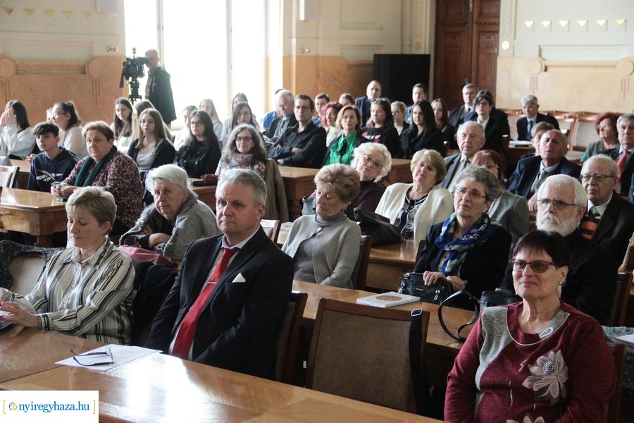 Bessenyei György Irodalmi Társaság ülése 20230424