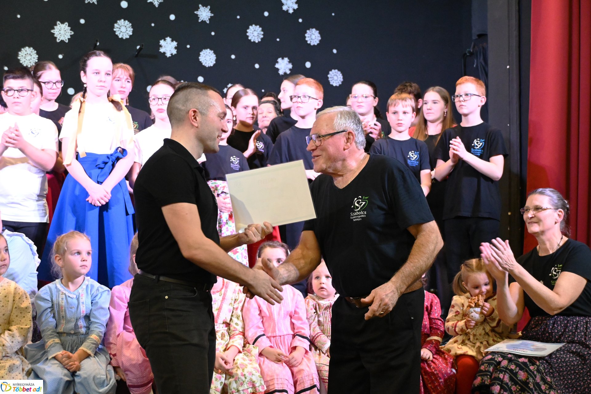 "Bethlehemi forgatag" - generációs karácsonyi ünnepség a Szabolcs Néptáncegyüttes szervezésében