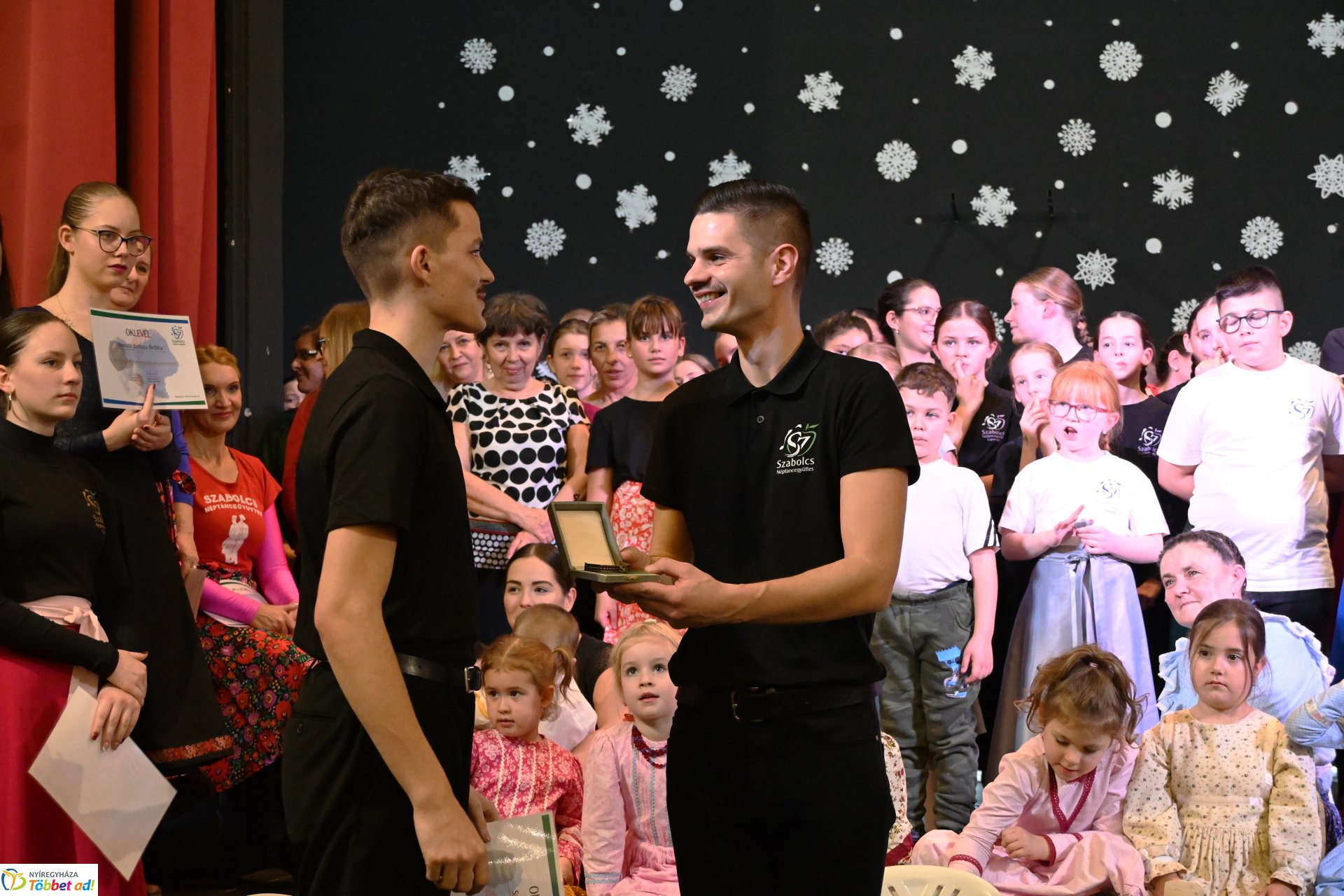 "Bethlehemi forgatag" - generációs karácsonyi ünnepség a Szabolcs Néptáncegyüttes szervezésében