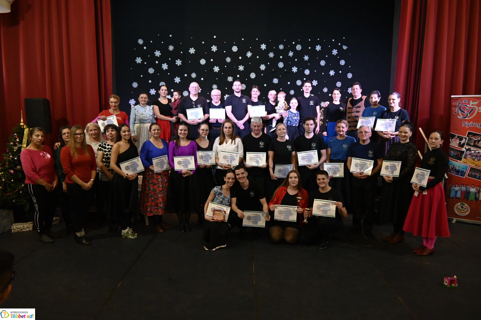 "Bethlehemi forgatag" - generációs karácsonyi ünnepség a Szabolcs Néptáncegyüttes szervezésében