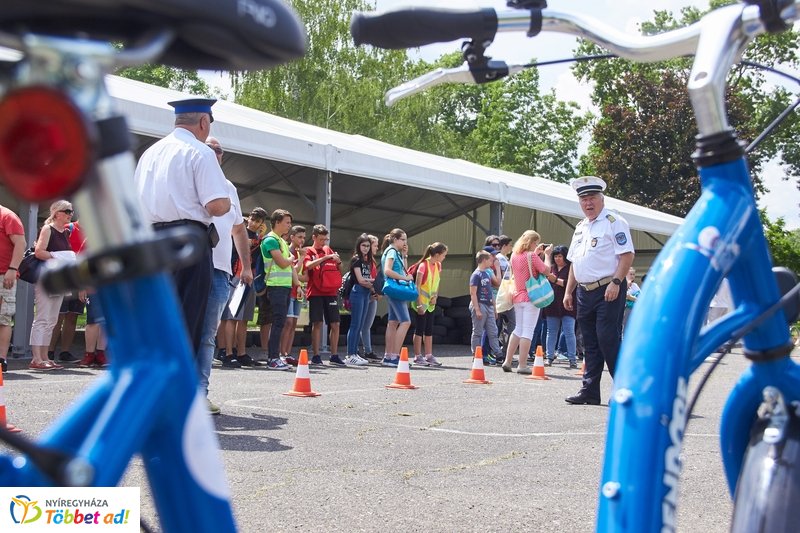 Bicaj Ricsaj Sóstón