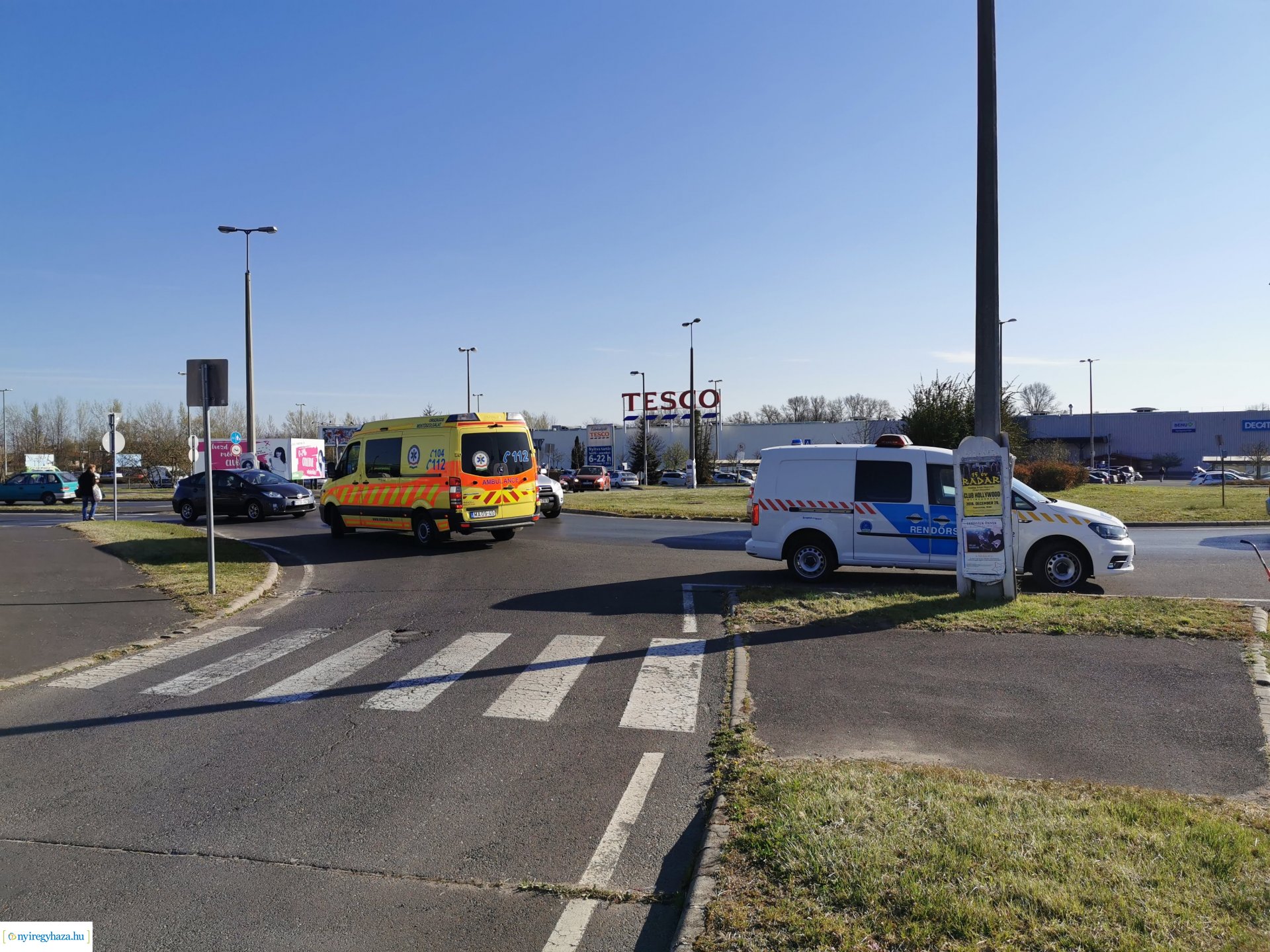 Biciklis és autós ütközött