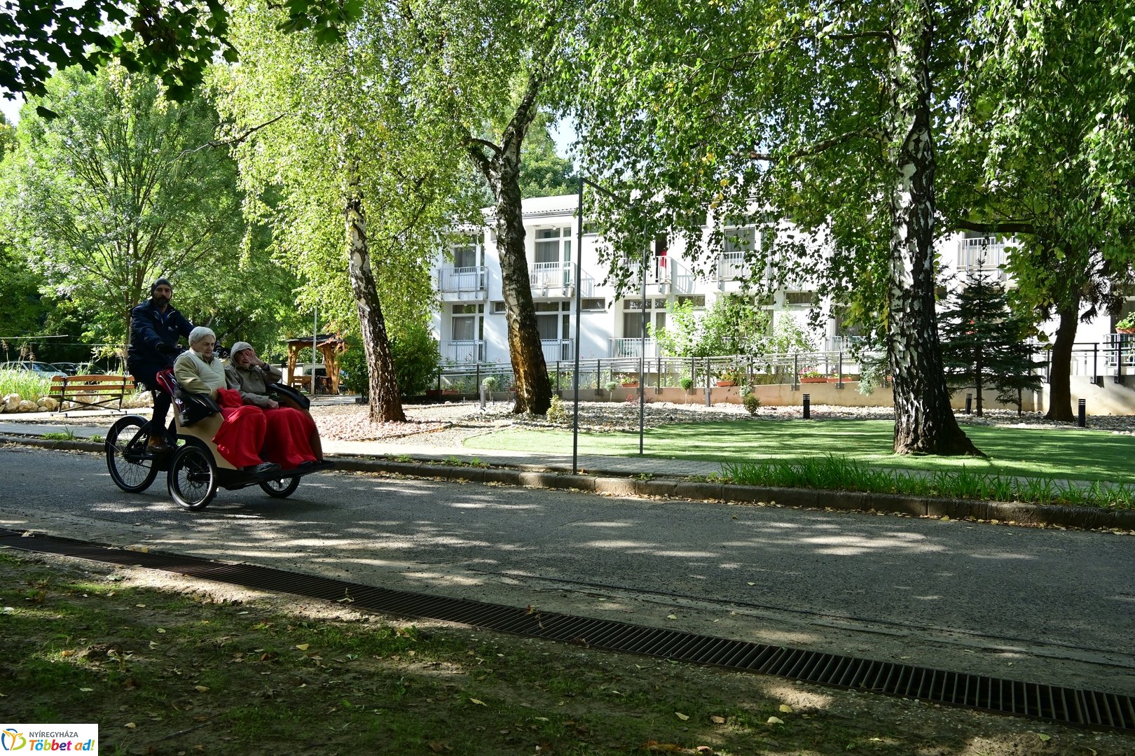 Biciklivel kortalanul Magyarország Sóstón 2025