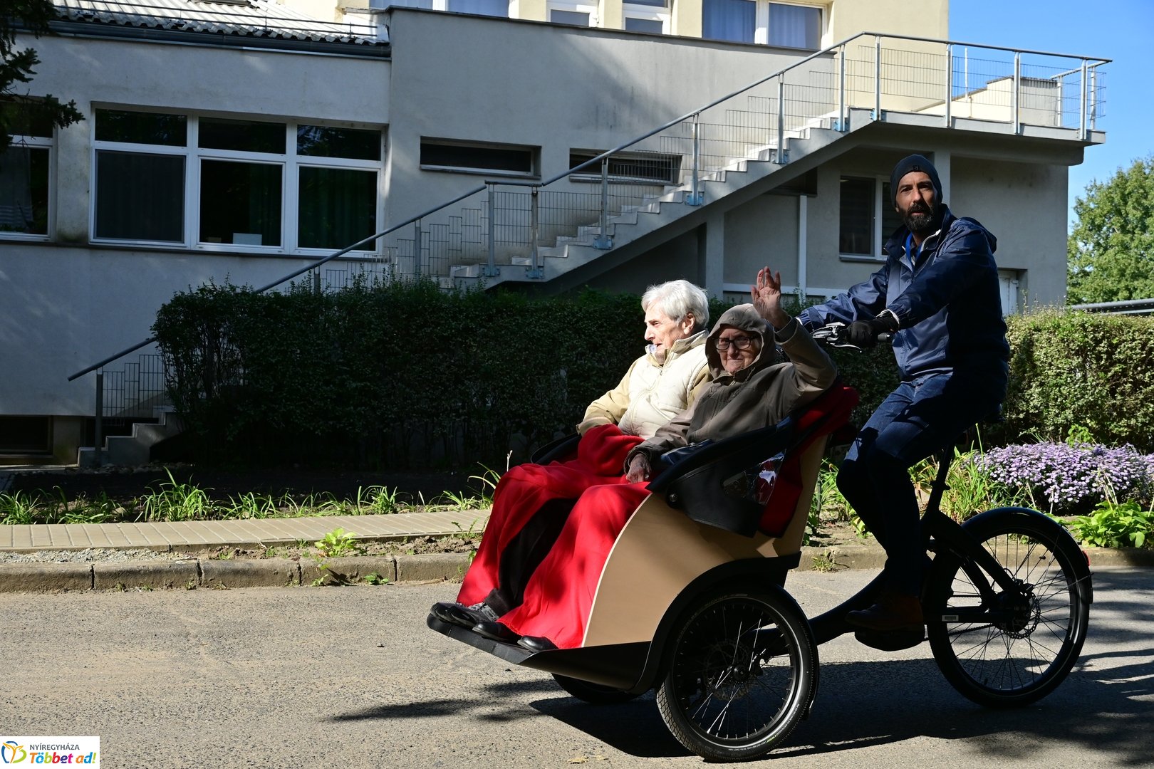 Biciklivel kortalanul Magyarország Sóstón 2025