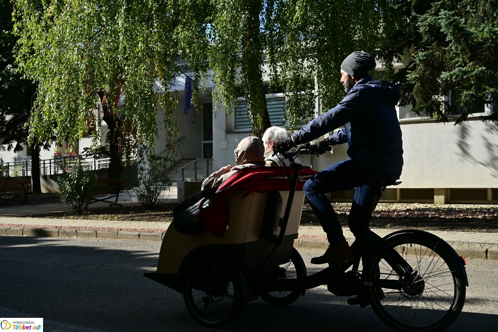 Biciklivel kortalanul Magyarország Sóstón 2025