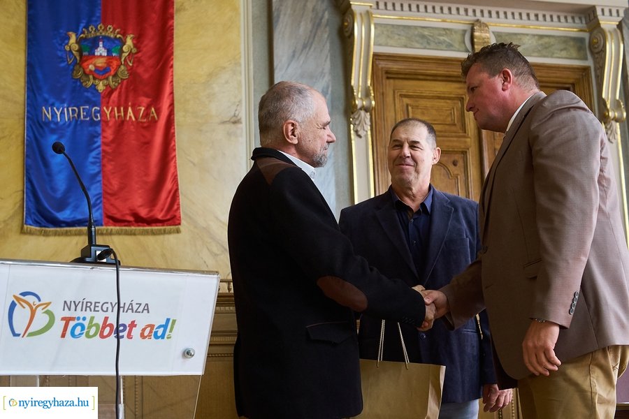 Birkózói díjak a Városházán