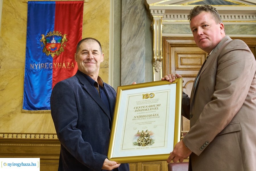 Birkózói díjak a Városházán