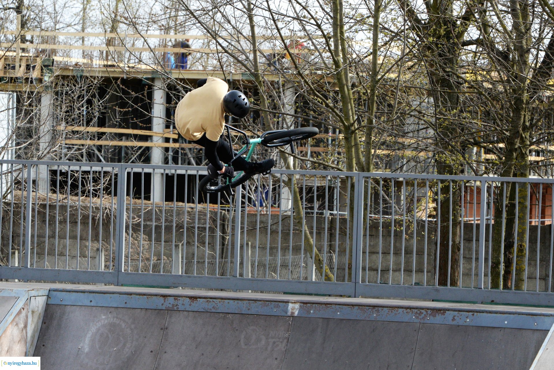 BMX bemutató a Kertvárosban