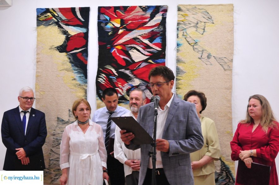 Bohdan Hubal kiállítása a Városi Galériában