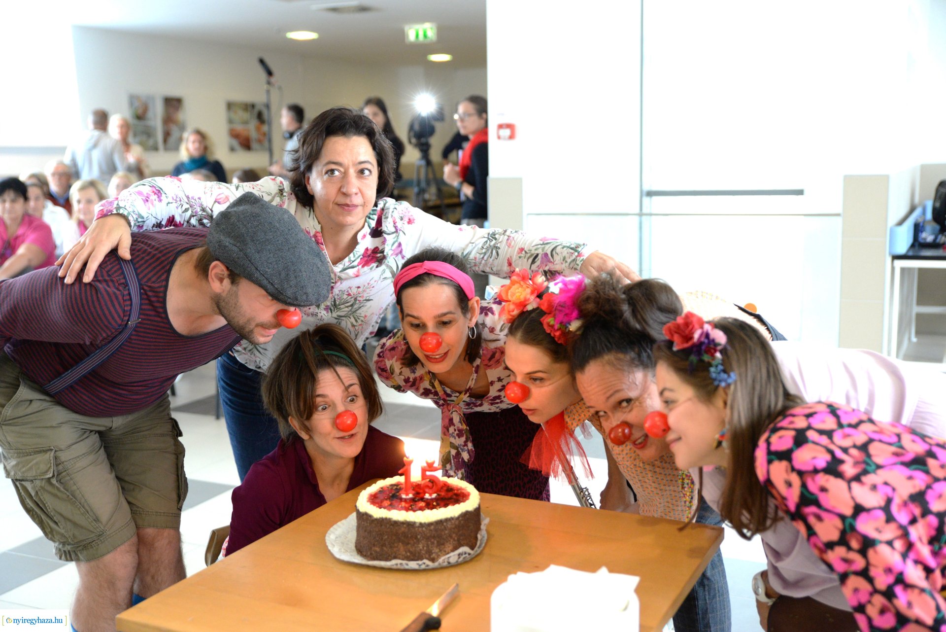 Bohócdoktori vizit a Nyíregyházi Jósa András Tagkórházban