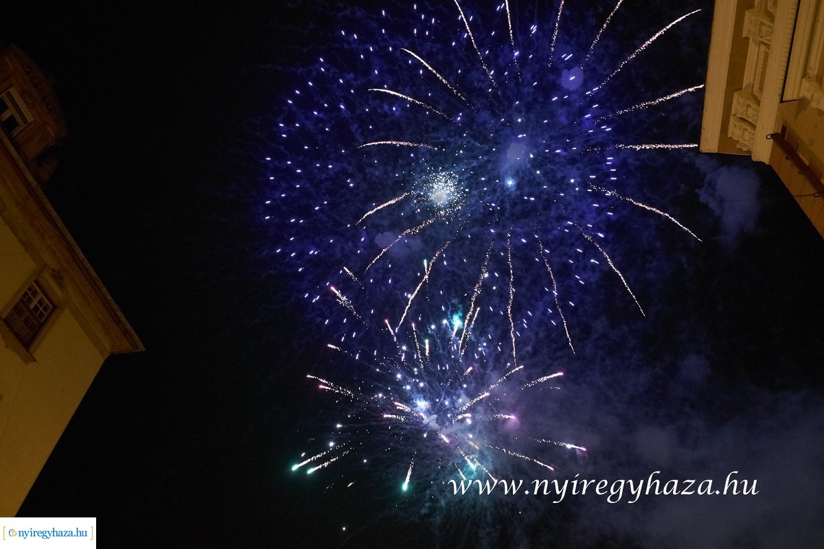 Boldog Új Évet Nyíregyháza! 2020