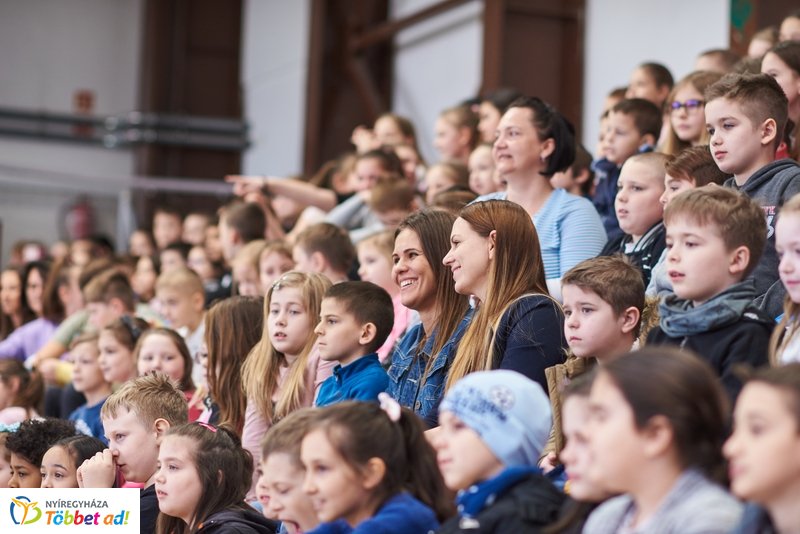 Boldogság nap a Bem iskolában