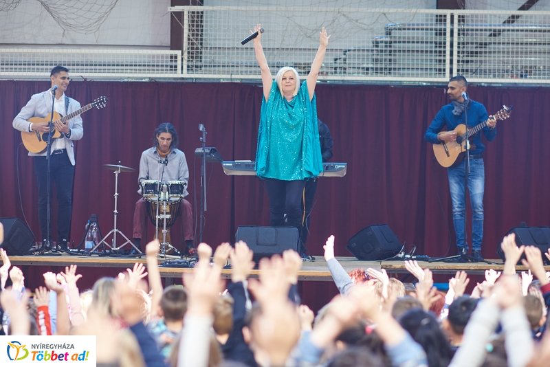 Boldogság nap a Bem iskolában