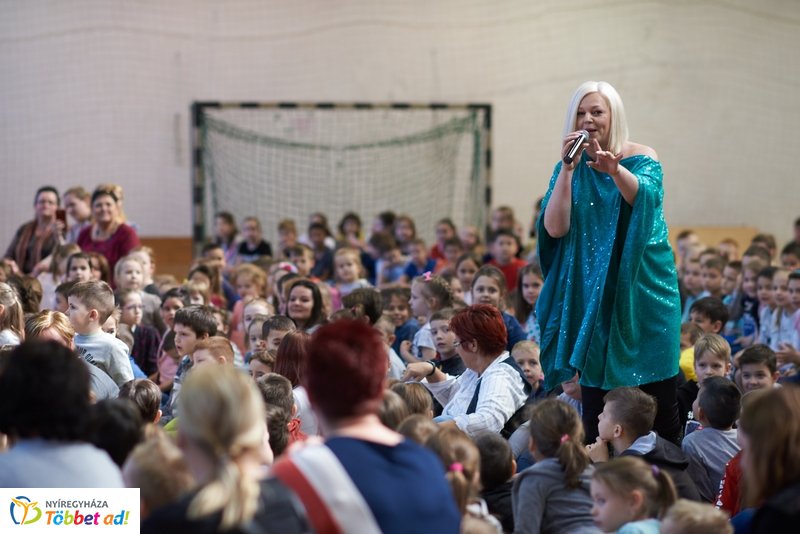 Boldogság nap a Bem iskolában