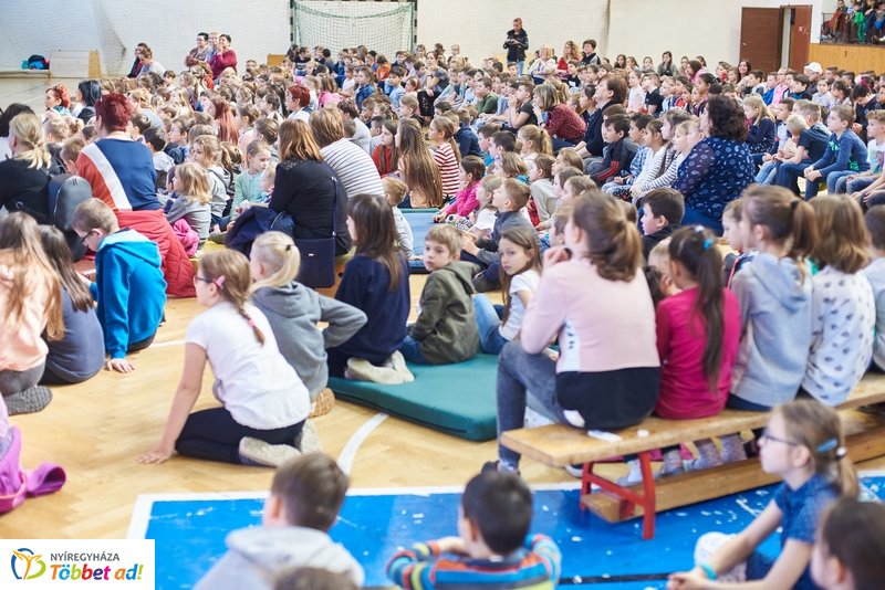 Boldogság nap a Bem iskolában