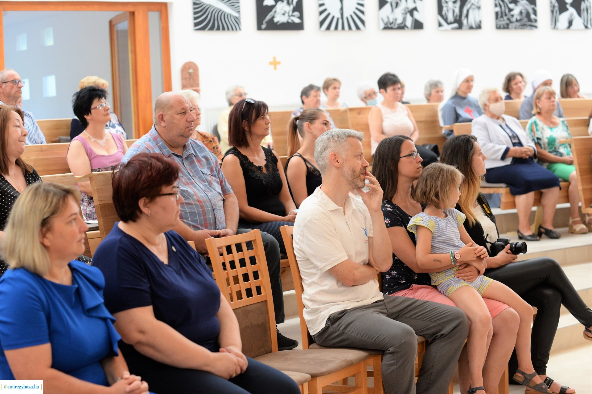 Borbányai Szent László Római Katolikus Plébáia - Csordás Gábor plébános beiktatása