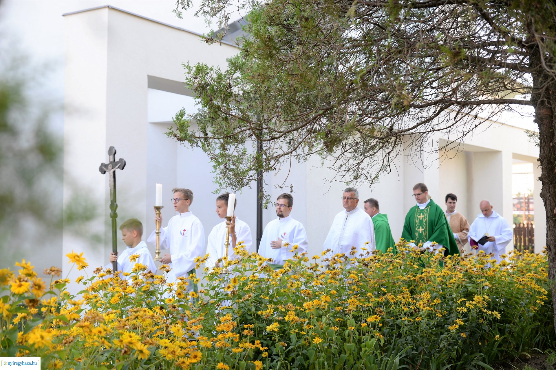 Borbányai Szent László Római Katolikus Plébáia - Csordás Gábor plébános beiktatása