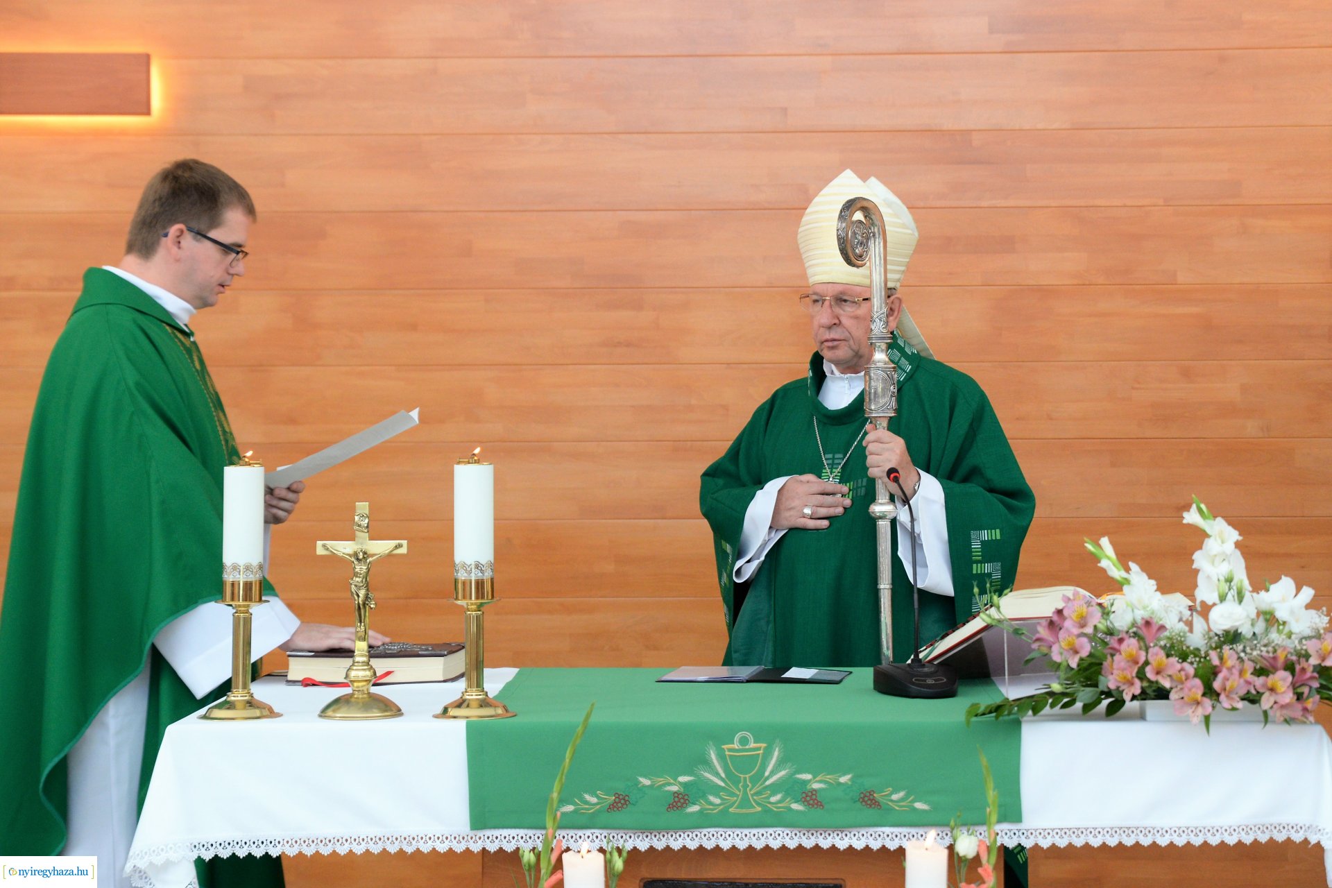 Borbányai Szent László Római Katolikus Plébáia - Csordás Gábor plébános beiktatása