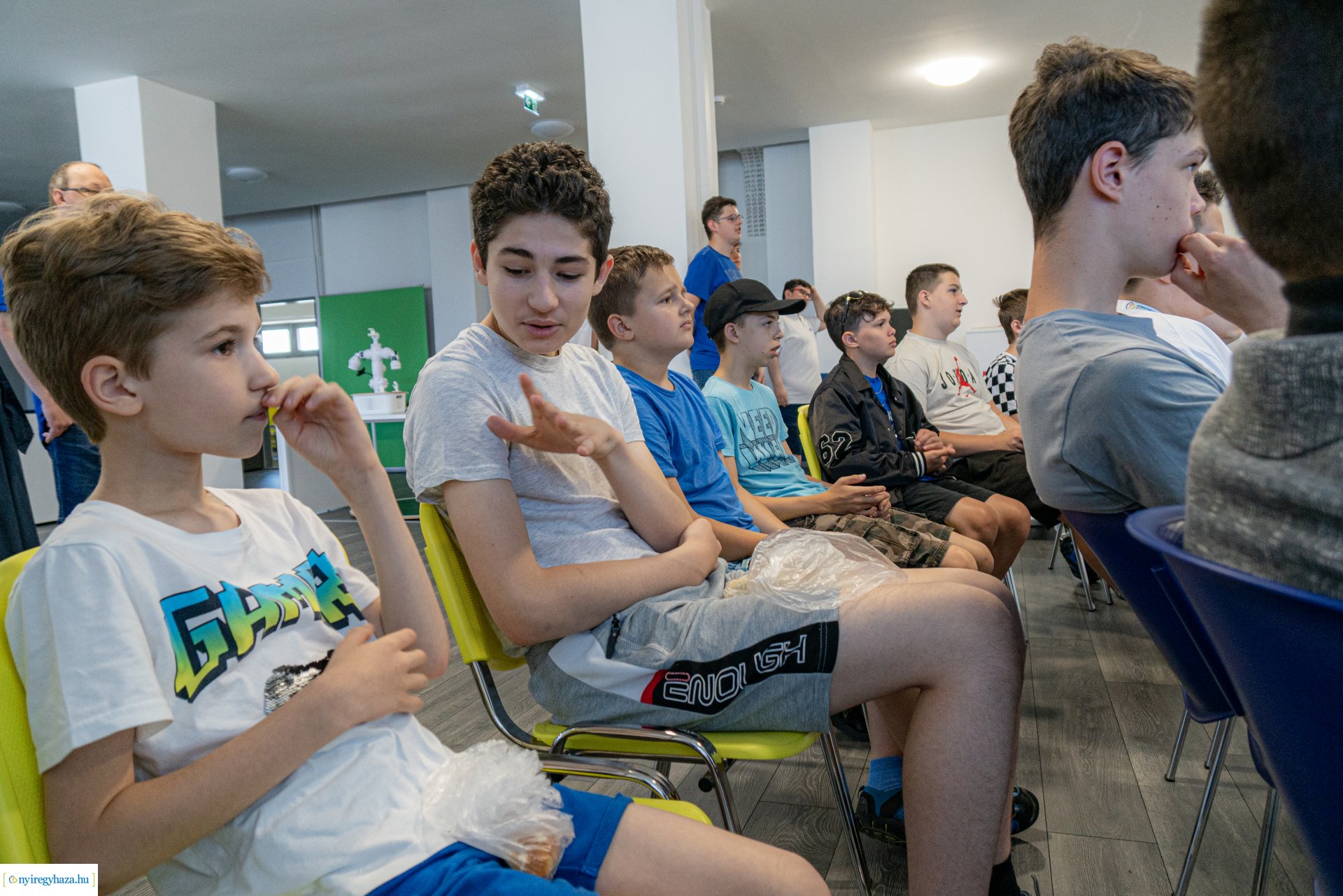 Bordeaux-i RoboCup23 nemzetközi versenyre készülnek a nyíregyházi fiatalok.