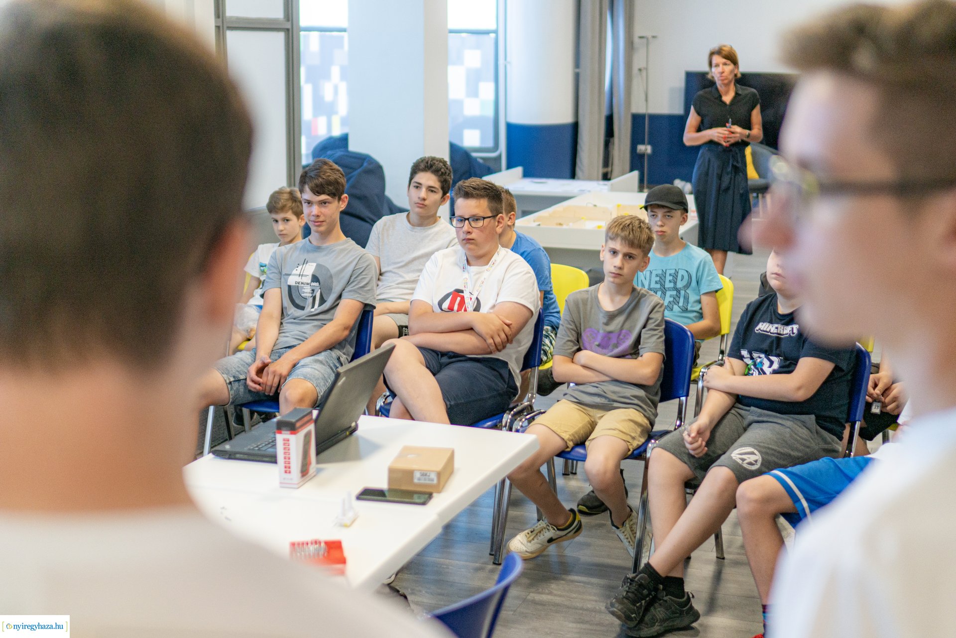 Bordeaux-i RoboCup23 nemzetközi versenyre készülnek a nyíregyházi fiatalok.