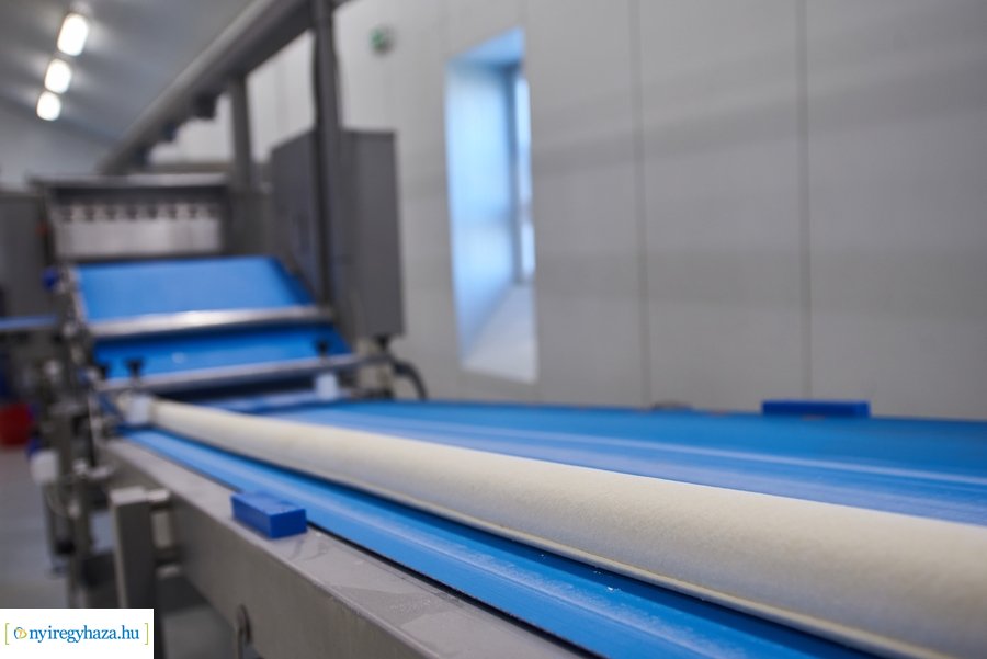 Bővül a kenyérgyár Nyíregyházán