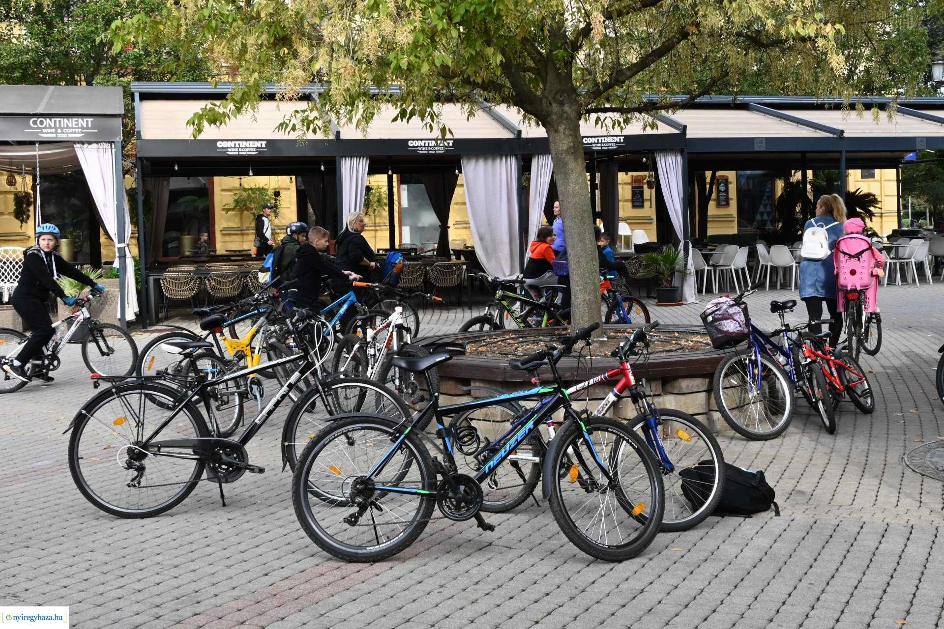 Bringaváros 2024 - megnyitó a Belvárosban