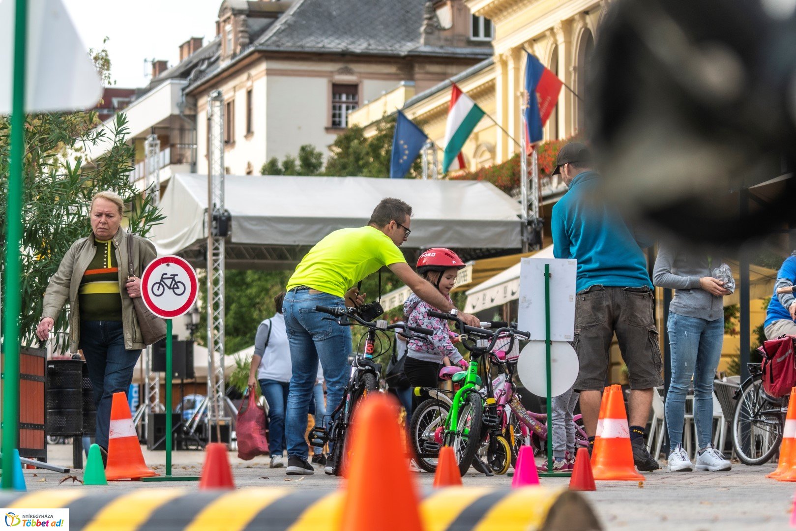 BRINGAVÁROS 7.1  – Megnyitó