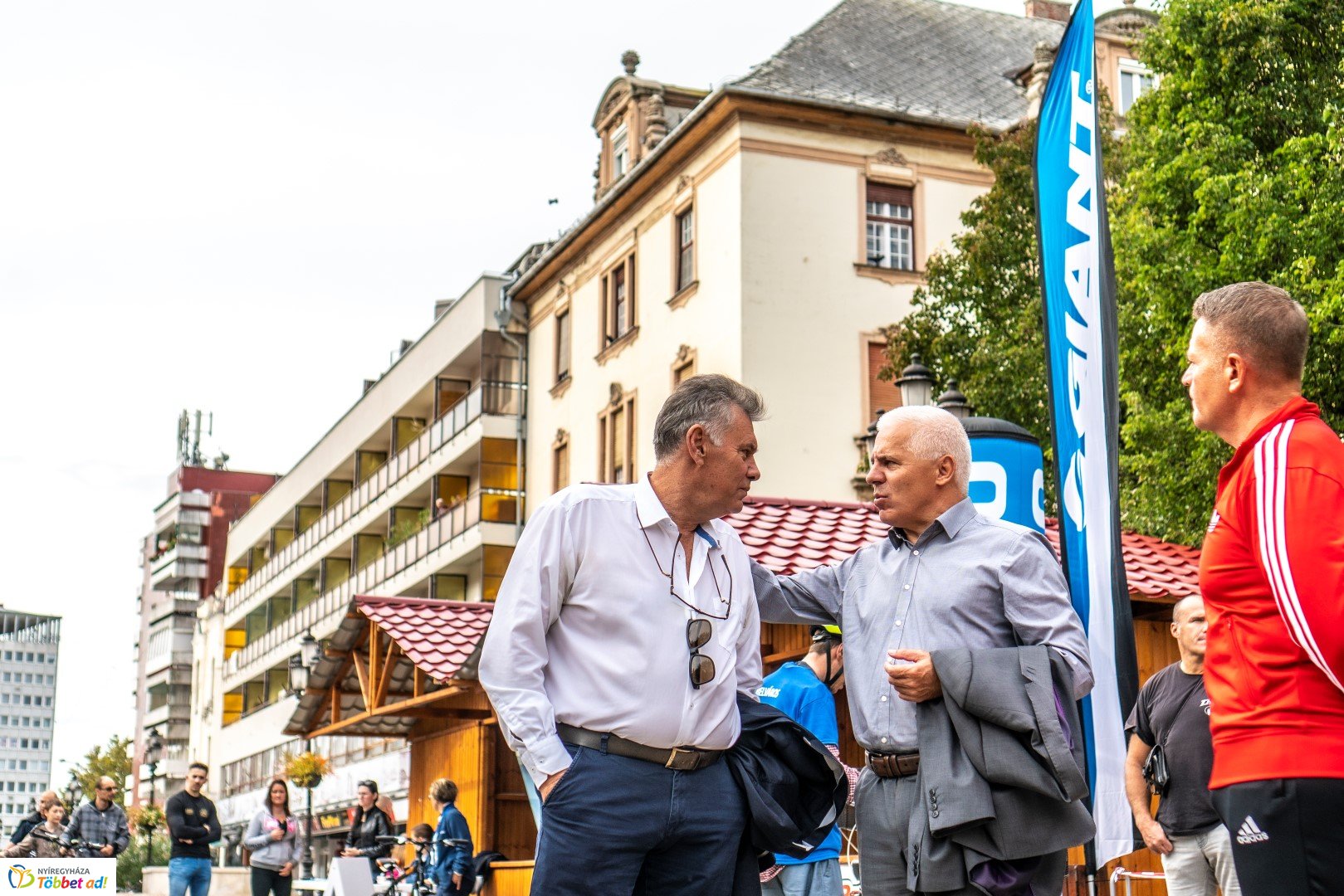 BRINGAVÁROS 7.1  – Megnyitó