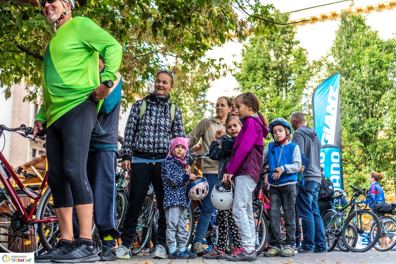 BRINGAVÁROS 7.1  – Megnyitó