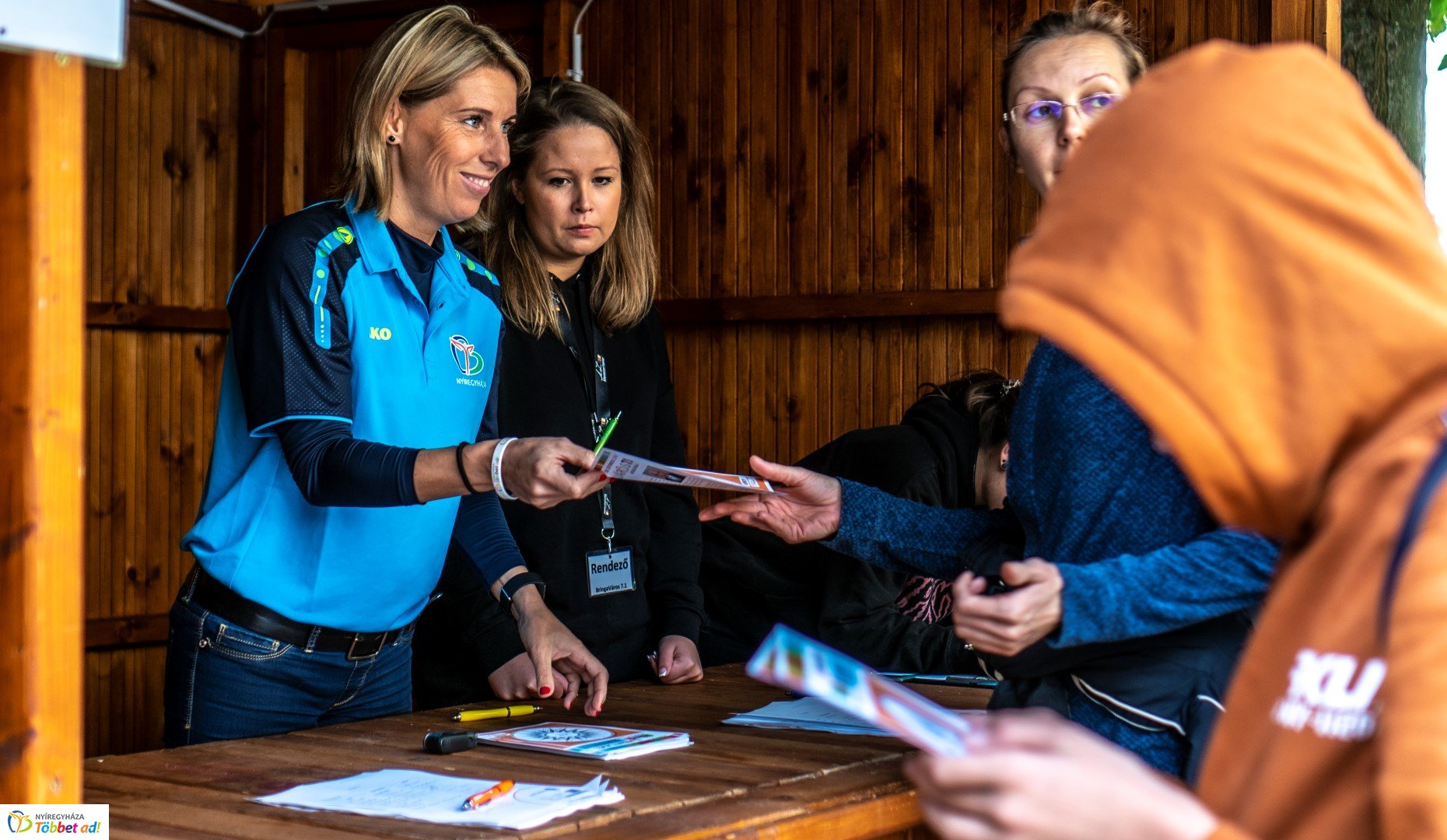 BRINGAVÁROS 7.1  – Megnyitó