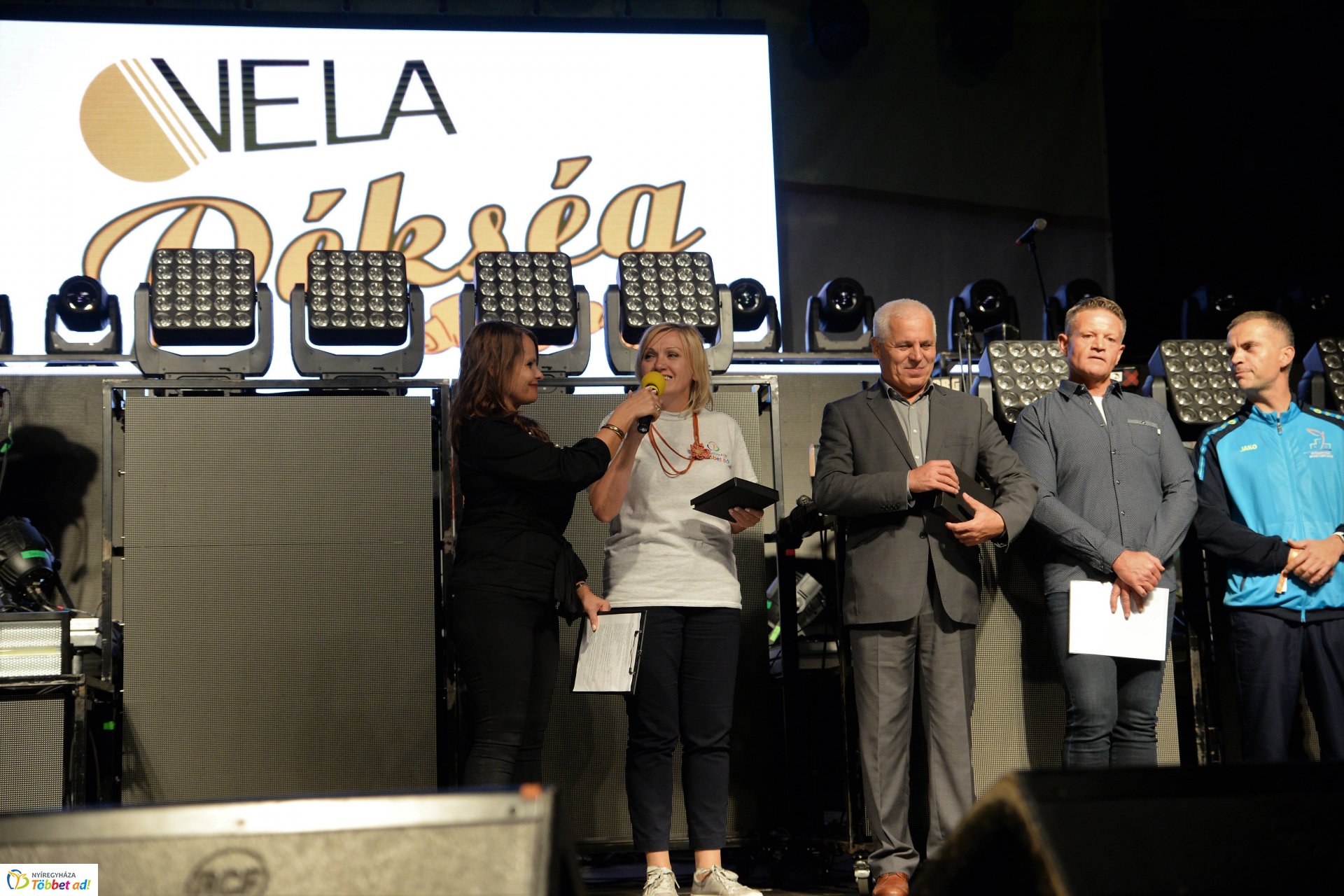 Bringaváros 7.1 - zárás a Kossuth téren