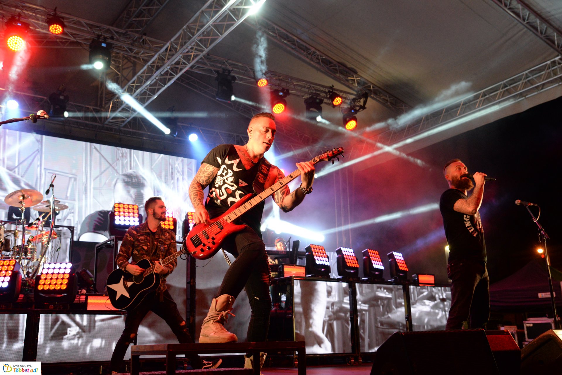 Bringaváros 7.1 - zárás a Kossuth téren