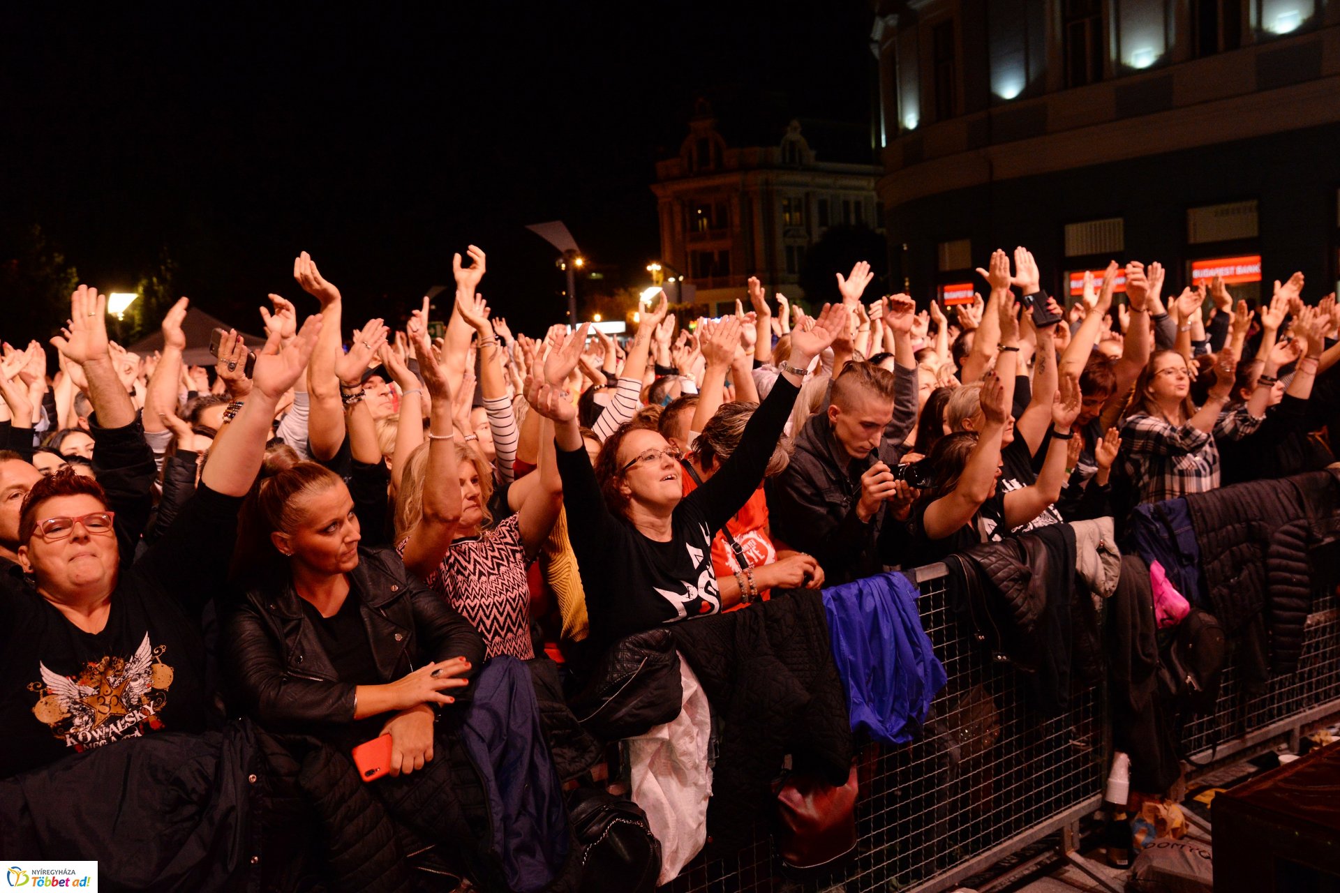 Bringaváros 7.1 - zárás a Kossuth téren