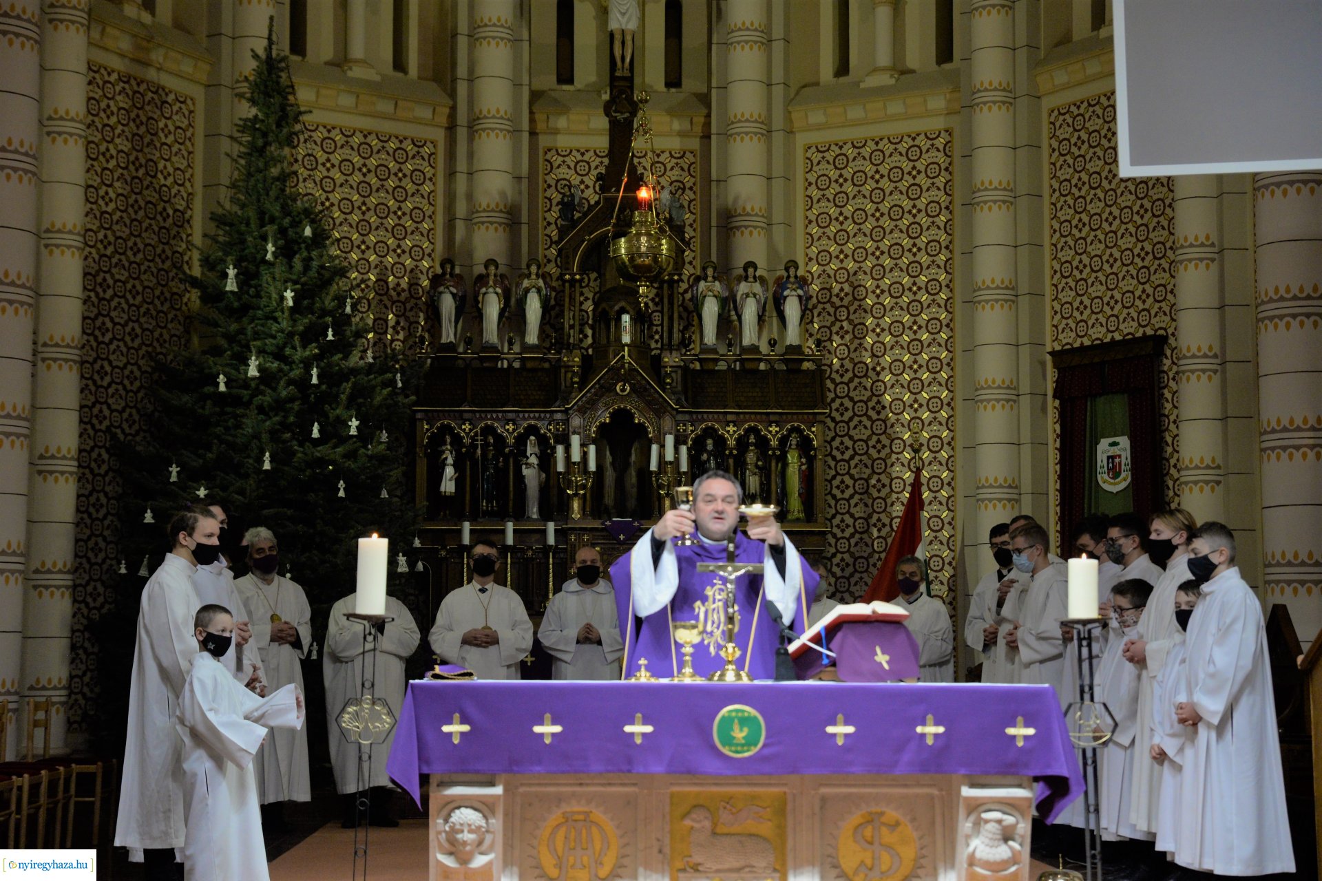 Búcsúmise - Felföldi László plébános elköszönt a hívektől