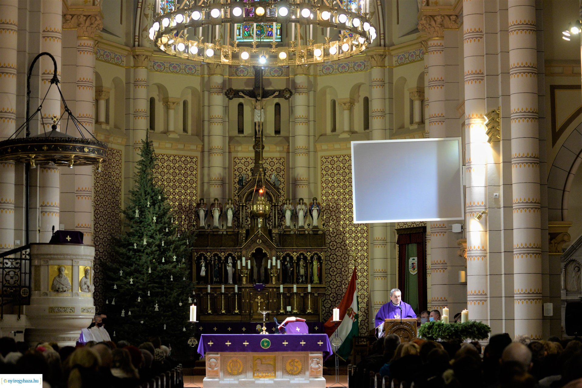 Búcsúmise - Felföldi László plébános elköszönt a hívektől