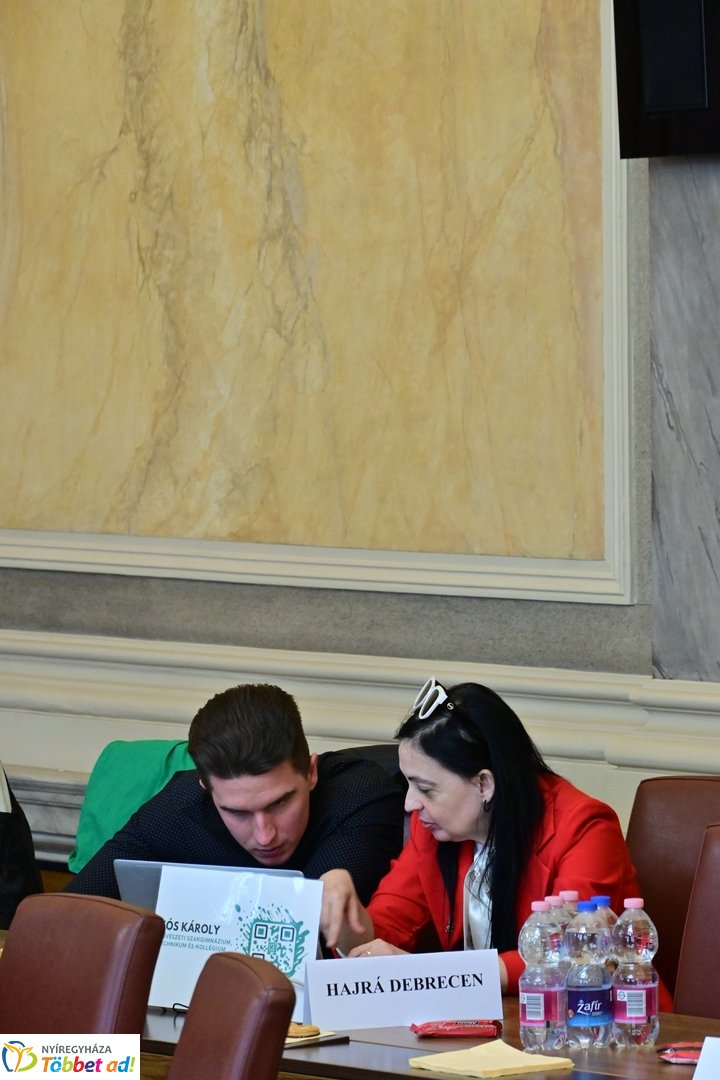 Bütyök 100 - online vetélkedó a Városházán - 2026