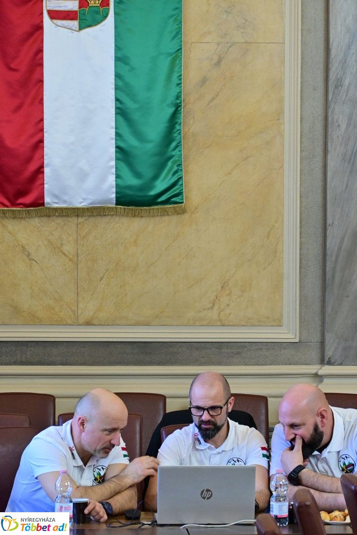 Bütyök 100 - online vetélkedó a Városházán - 2026