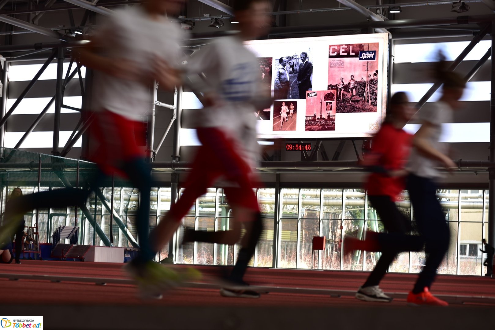 Bütyök emlékfutás az Atlétikai Centrumban
