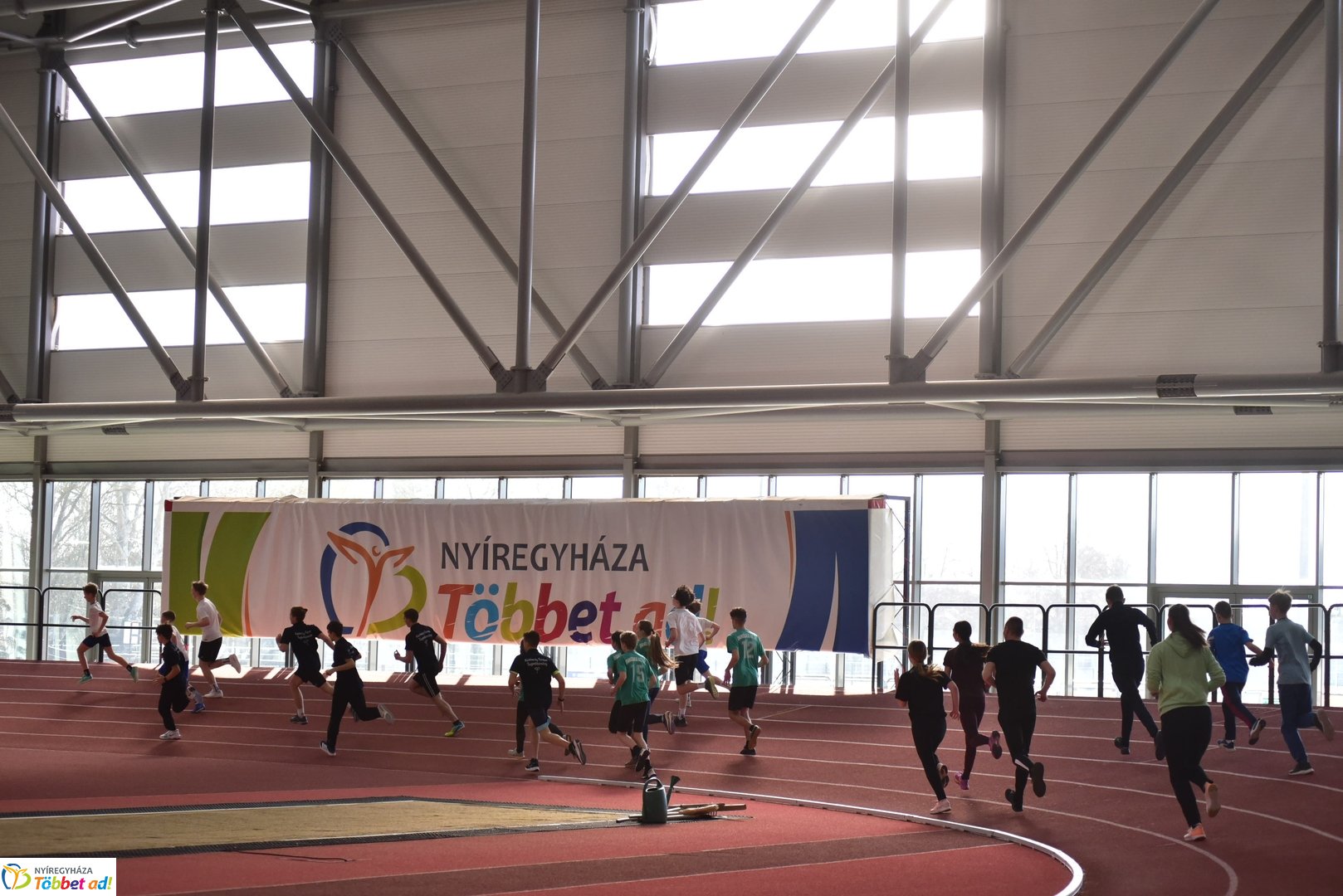 Bütyök emlékfutás az Atlétikai Centrumban