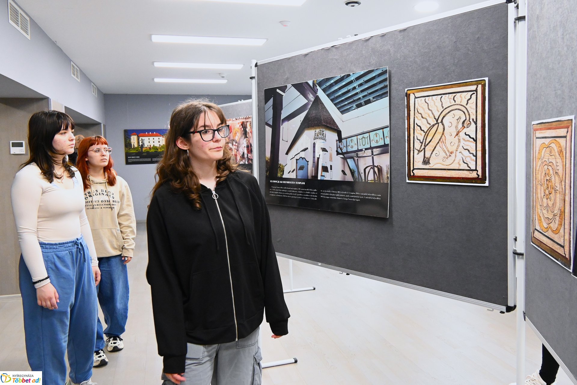 Búvó örökség - Csutkai Csaba fotókiállítása a Kállay Gyűjteményben