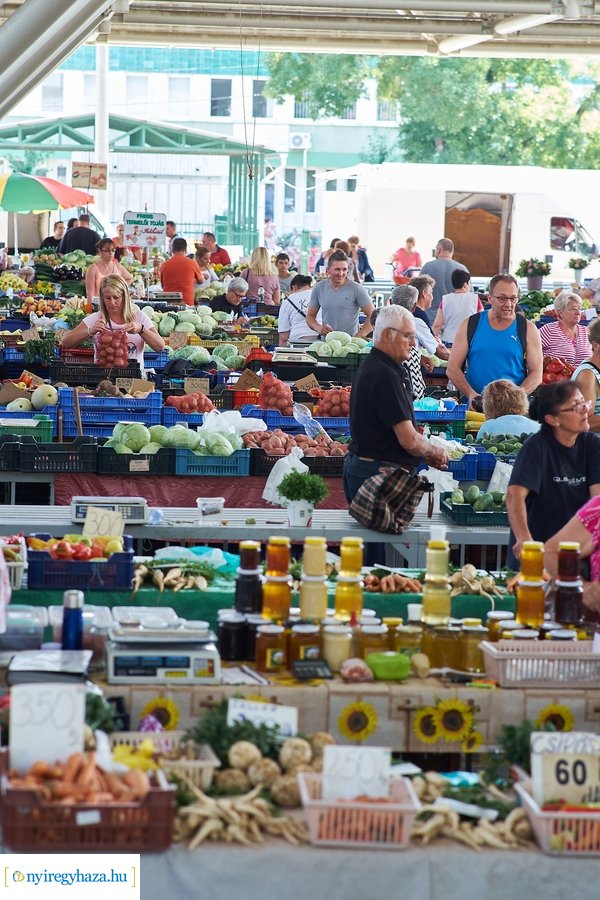 Búza téri piac 20210813