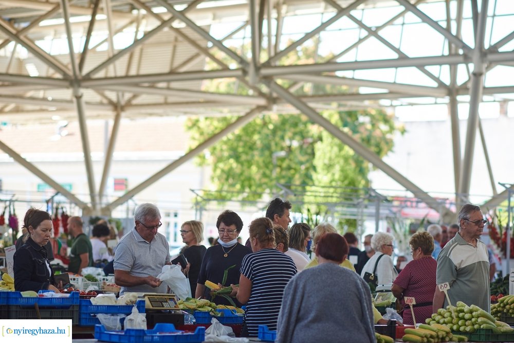 Búza téri piaccsarnok 20200715