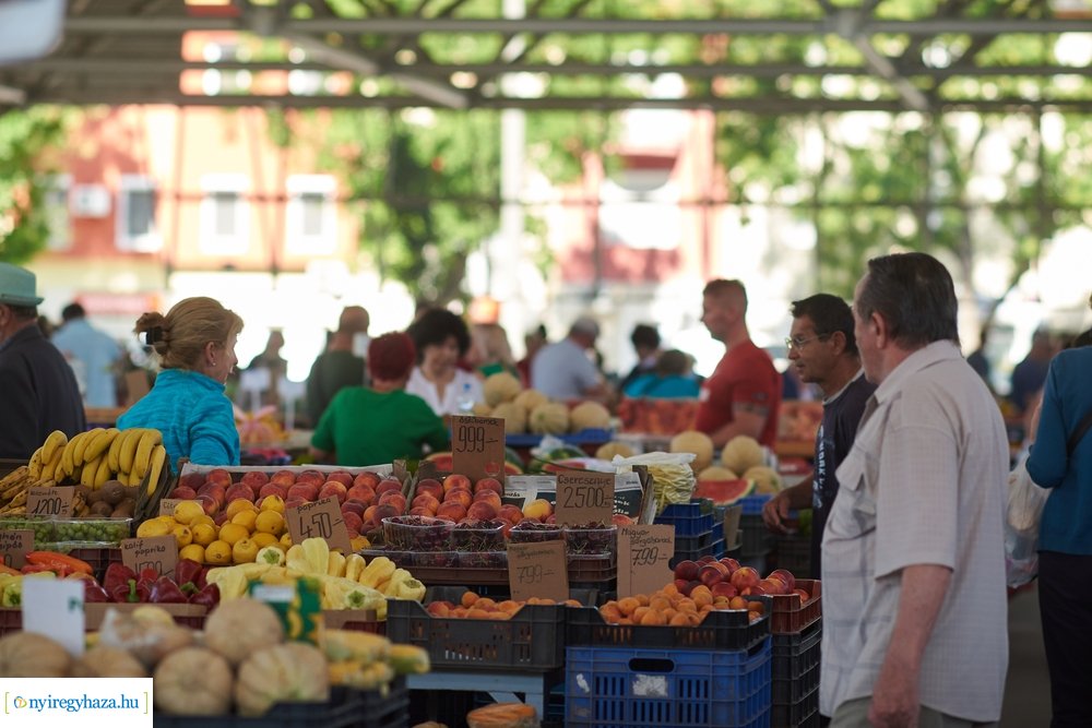 Búza téri piaccsarnok 20200715