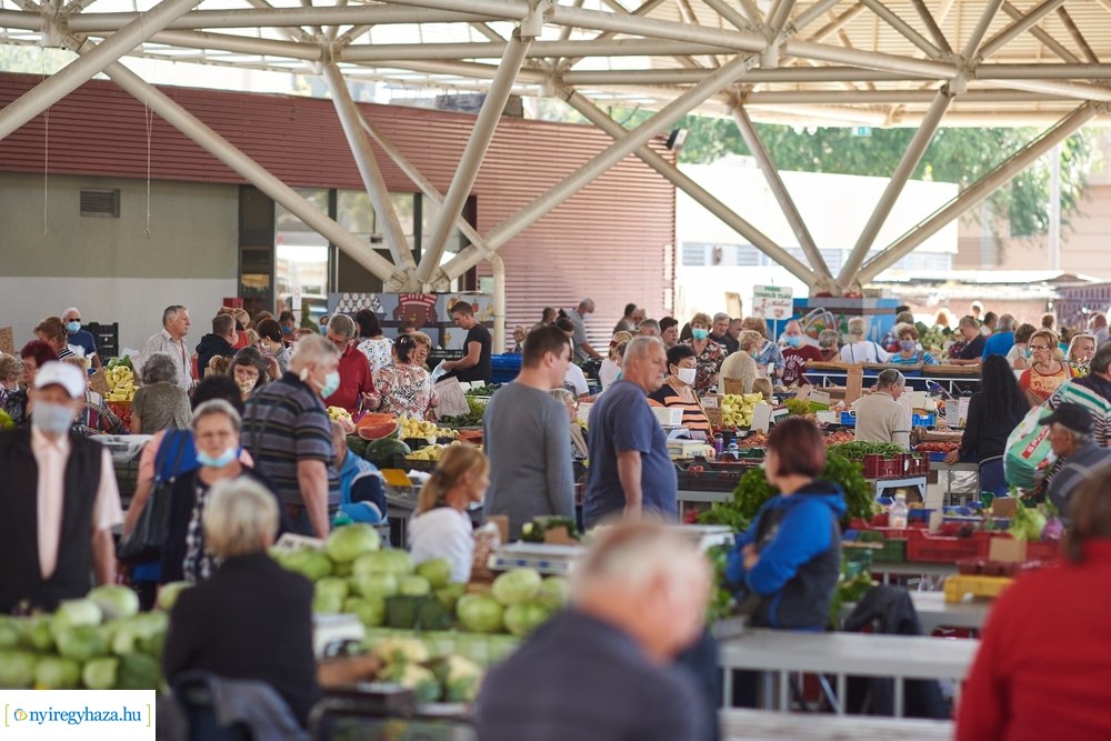 Búza téri piaccsarnok 20200715