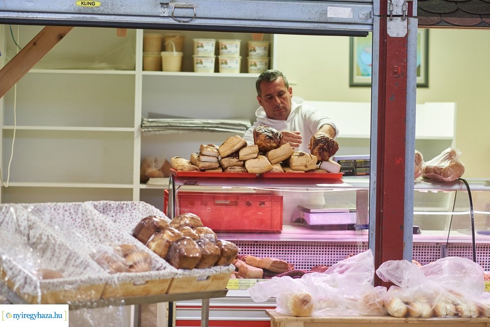 Búza téri piaccsarnok 20200715