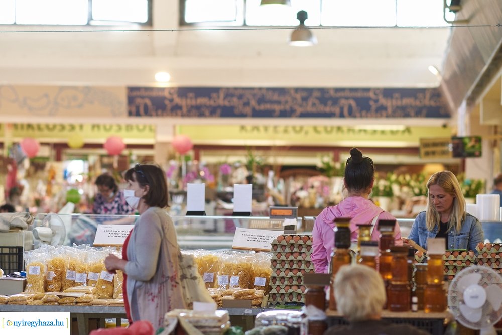 Búza téri piaccsarnok 20200715