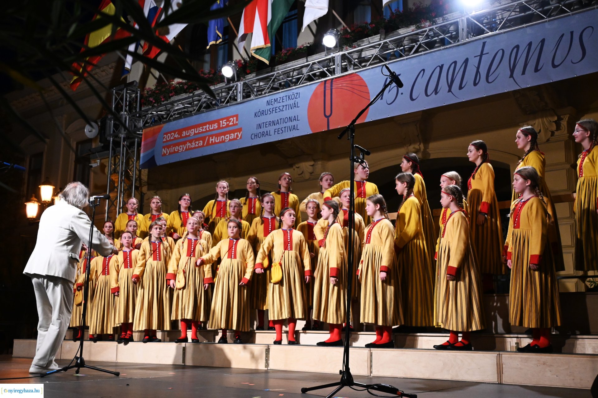 Cantemus Kórusfesztivál 2024 - Folklór est a Kossuth téren