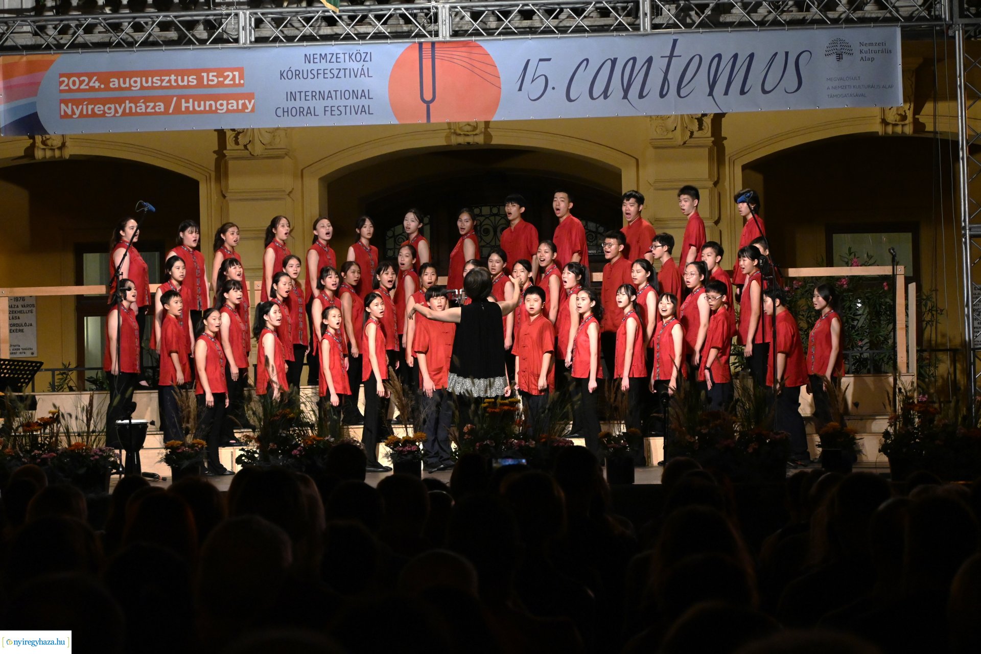 Cantemus Kórusfesztivál 2024 - Folklór est a Kossuth téren